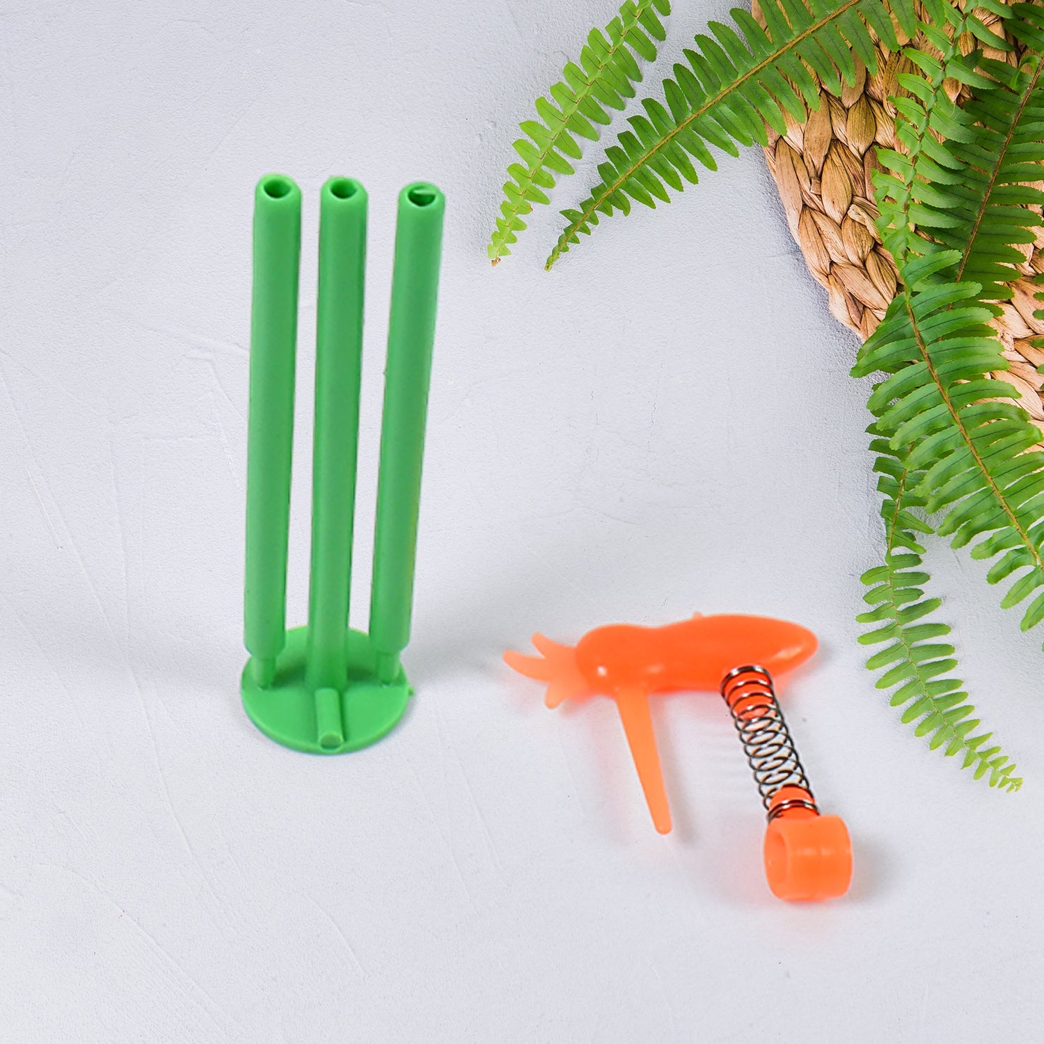 Small Woodpecker Fun Toy (1 Pc / Mix Color & Design) Small Woodpecker Fun Toy (1 Pc / Mix Color & Design)
